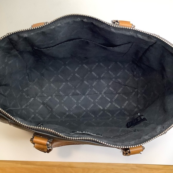 ROOTS 73 Black & Tan Round Bag - Picture 5 of 14